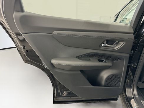 Used 2023 Nissan Ariya ENGAGE+ image 27