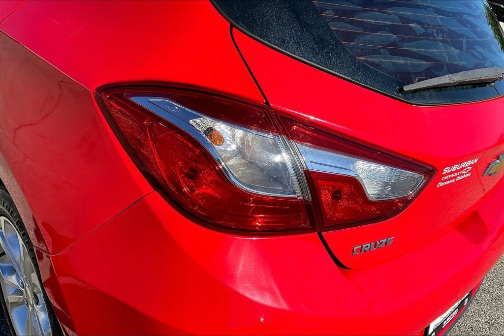 Used 2019 Chevrolet Cruze LS w/ LS Convenience Package FWD image 26