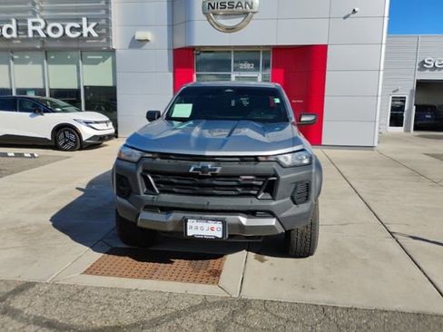 Used 2024 Chevrolet Colorado Trail Boss w/ Advanced Trailering Package image 2