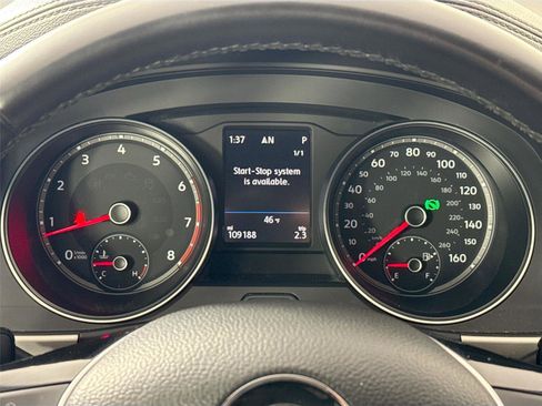 Used 2019 Volkswagen Atlas SE w/ Towing Package image 19