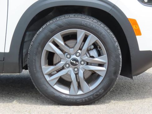 Certified 2023 Kia Seltos S w/ Navigation Package AWD/4WD image 15