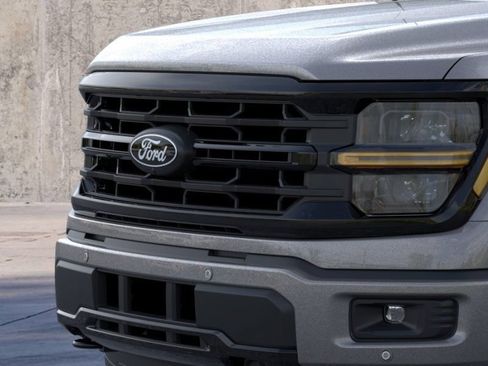 New 2026 Ford F150 XLT w/ Equipment Group 302A MID AWD/4WD image 17
