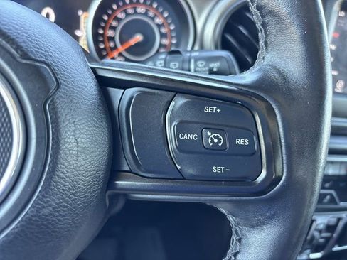 Used 2019 Jeep Wrangler Unlimited Sport S AWD/4WD image 25