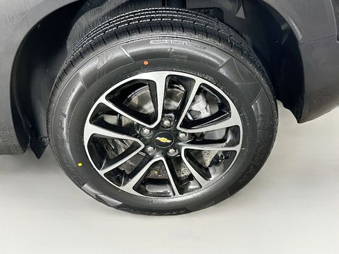 Used 2025 Chevrolet TrailBlazer LT FWD image 11