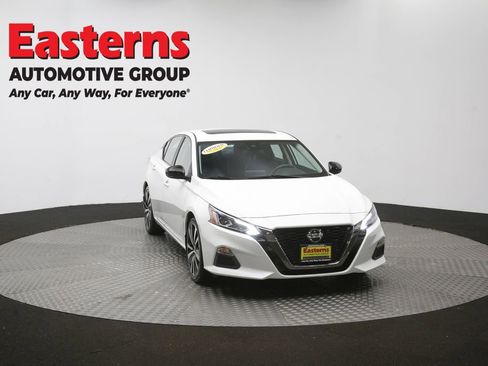 Used 2022 Nissan Altima 2.0 SR FWD image 52
