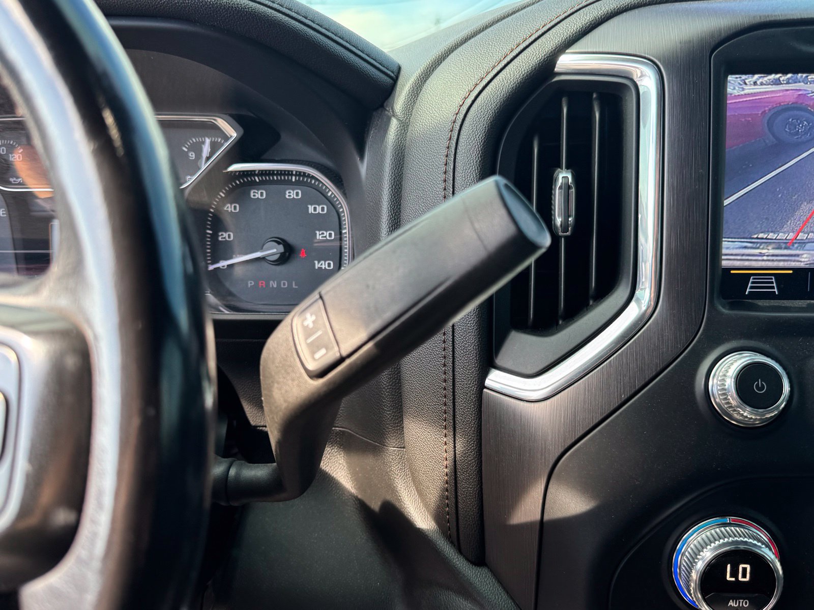 Used 2019 GMC Sierra 1500 AT4 w/ AT4 Premium Package AWD/4WD image 22
