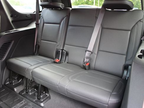 Used 2024 Chevrolet Tahoe LT w/ Luxury Package AWD/4WD image 46