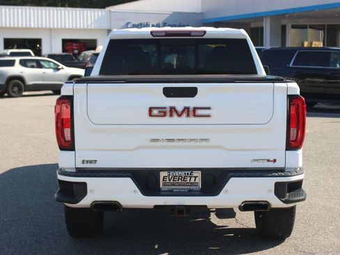 Used 2019 GMC Sierra 1500 AT4 w/ AT4 Premium Package AWD/4WD image 6