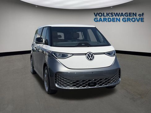 New 2025 Volkswagen ID. Buzz Pro S Plus image 3