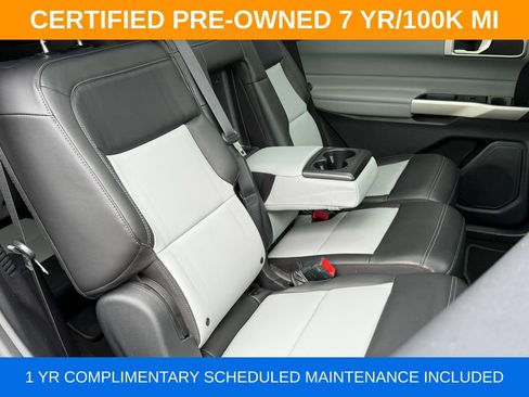Used 2022 Ford Explorer XLT w/ Equipment Group 202A AWD/4WD image 24