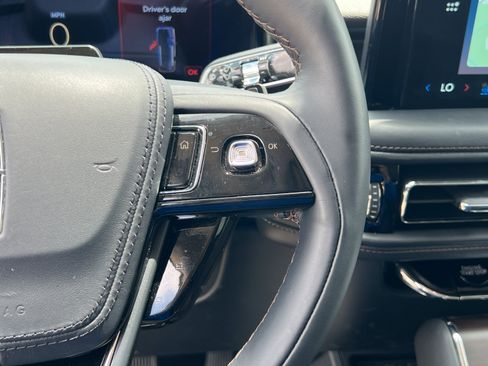 New 2025 Lincoln Aviator Reserve w/ Equipment Group 201A AWD/4WD image 12