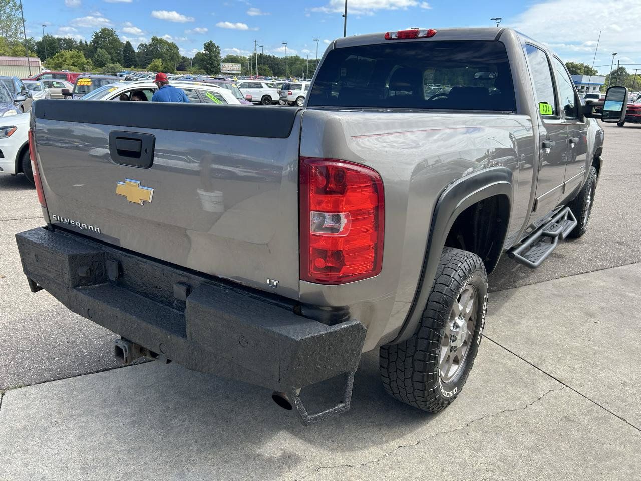 Used 2013 Chevrolet Silverado 2500 LT w/ Interior Plus Package AWD/4WD image 5