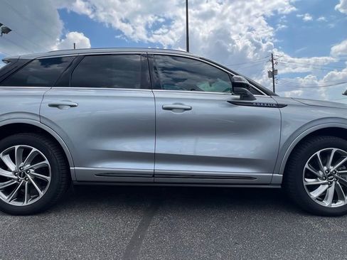 Used 2021 Lincoln Corsair Grand Touring image 11