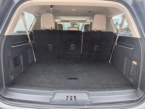 Used 2024 Ford Expedition Max Limited RWD image 13