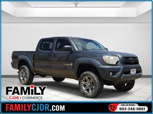 Used 2014 Toyota Tacoma PreRunner w/ Convenience Package RWD image 1