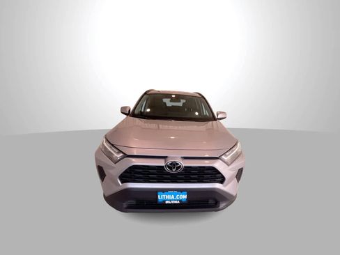 Used 2025 Toyota RAV4 XLE AWD/4WD image 3