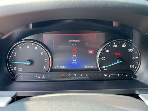 Used 2023 Ford Explorer XLT w/ Equipment Group 202A AWD/4WD image 11