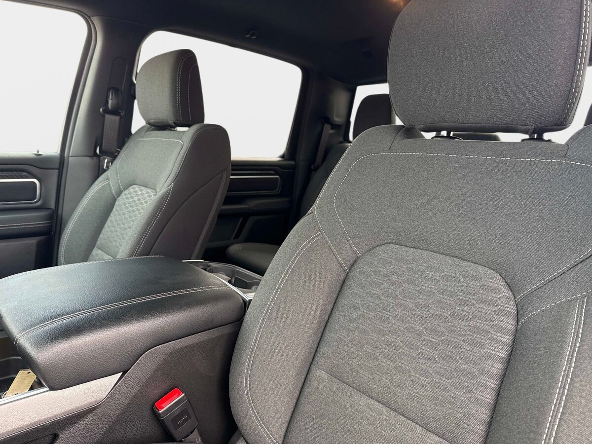 Used 2026 RAM 1500 Big Horn AWD/4WD image 16
