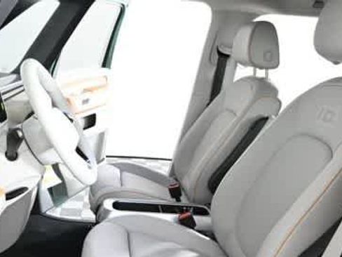 New 2025 Volkswagen ID. Buzz 1st Edition image 21