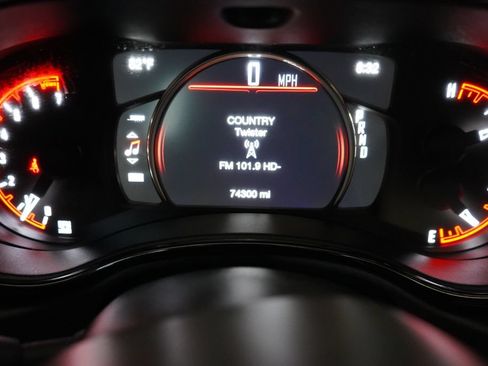 Used 2024 Dodge Durango GT RWD image 34