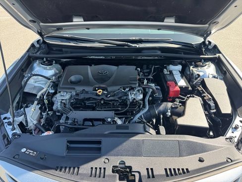 Used 2024 Toyota Camry SE FWD image 19