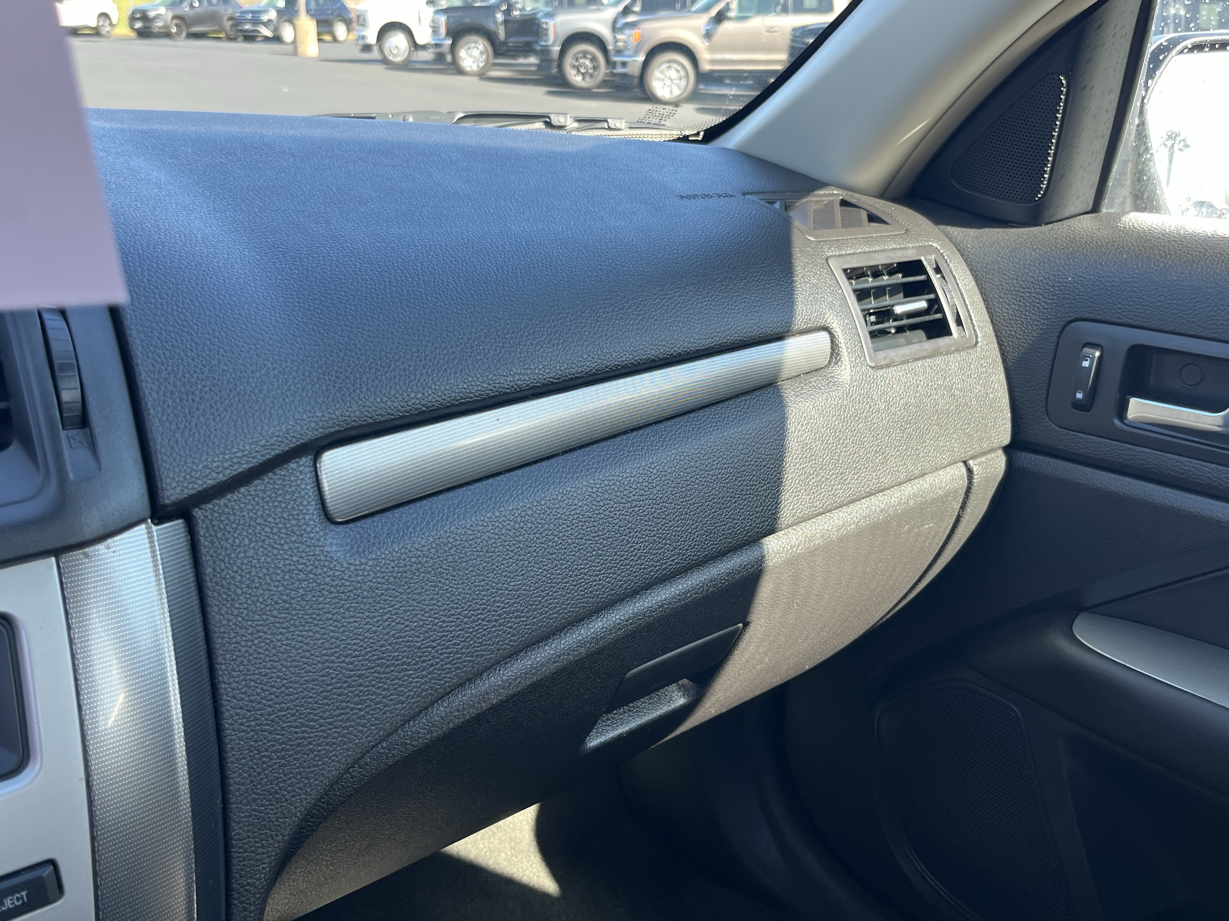 Used 2012 Ford Fusion SEL FWD image 20