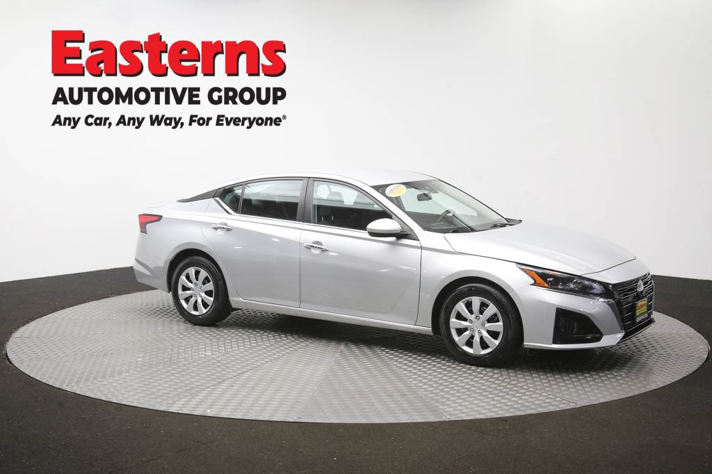 Used 2023 Nissan Altima 2.5 S FWD image 47