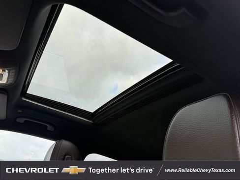 Used 2022 Mercedes-Benz GLS 450 4MATIC image 32