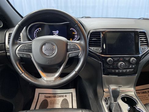 Certified 2022 Jeep Grand Cherokee Limited image 34