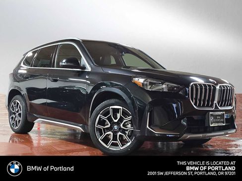 Used 2025 BMW X1 xDrive28i w/ Premium Package image 1