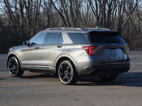 Certified 2023 Ford Explorer ST w/ Equipment Group 401A image 27