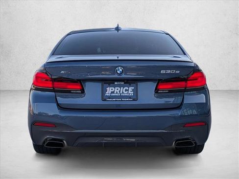 Used 2023 BMW 530e xDrive w/ Premium Package AWD/4WD image 7