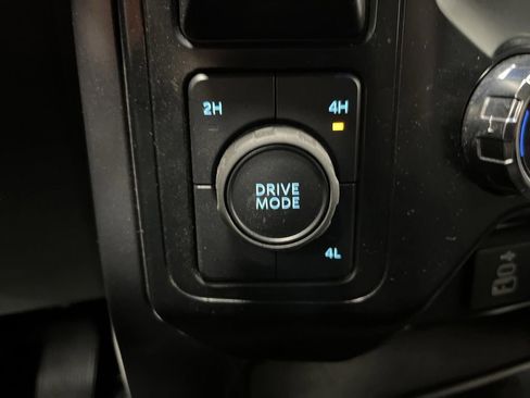 Used 2025 Ford F150 XLT w/ Equipment Group 301A Standard image 21