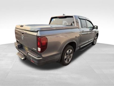 Used 2017 Honda Ridgeline RTL-T image 8