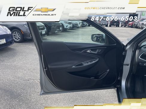 Used 2024 Chevrolet Malibu LT FWD image 13
