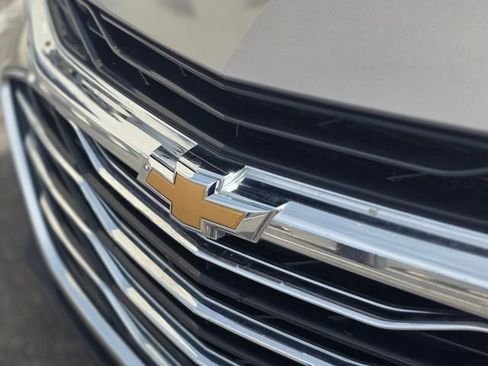 Used 2024 Chevrolet Malibu LT FWD image 13