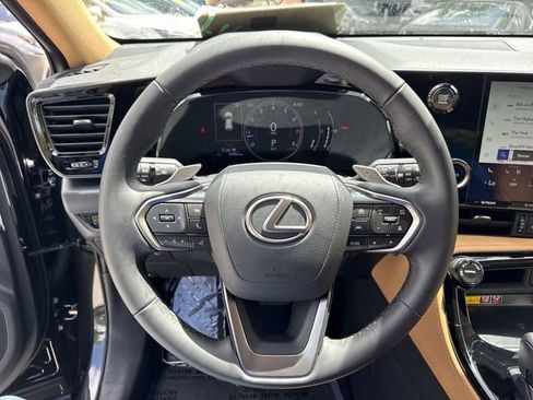 Used 2025 Lexus NX 250 FWD w/ Premium Package image 14