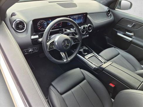 Certified 2026 Mercedes-Benz GLA 250 image 9