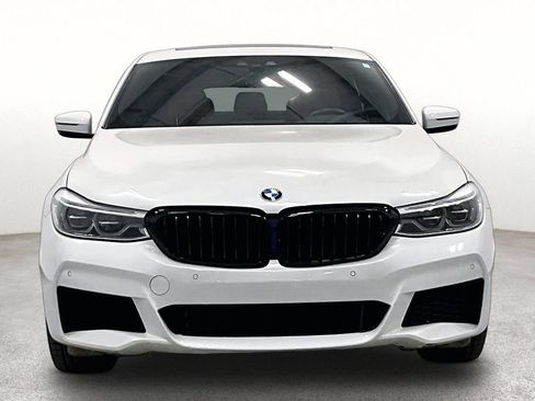 Used 2019 BMW 640i Gran Turismo xDrive w/ M Sport Package AWD/4WD image 3