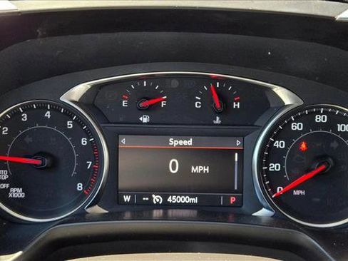 Used 2025 Chevrolet Blazer LT image 10