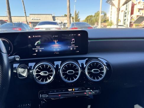 Used 2021 Mercedes-Benz A 220 image 16