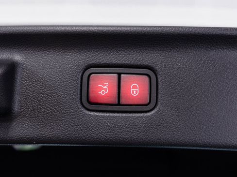 Certified 2023 Mercedes-Benz S 580 4MATIC Sedan image 35