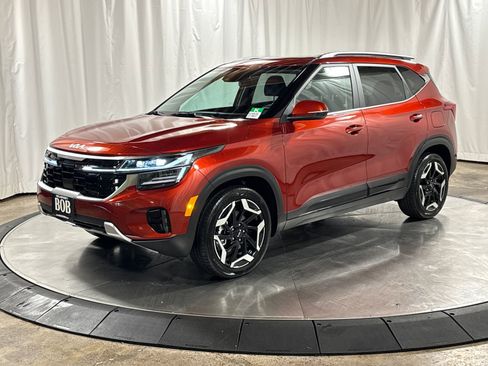 Certified 2025 Kia Seltos SX w/ SX Sunroof Package AWD/4WD image 1