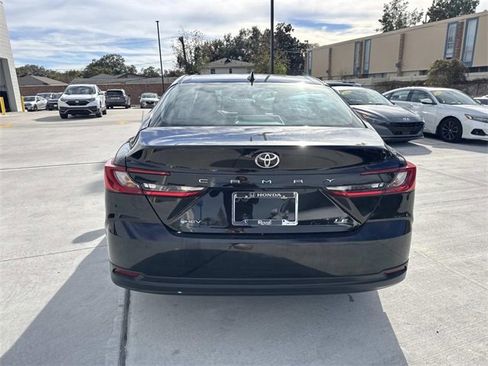 Used 2025 Toyota Camry LE image 6