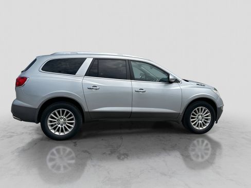 Used 2010 Buick Enclave CX FWD image 7