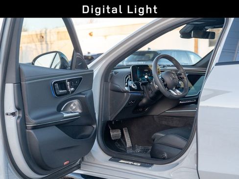 Used 2026 Mercedes-Benz E 53 AMG e 4MATIC Sedan image 9