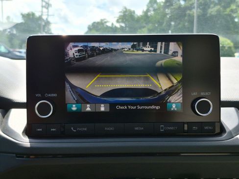 Used 2025 Honda Accord SE image 15