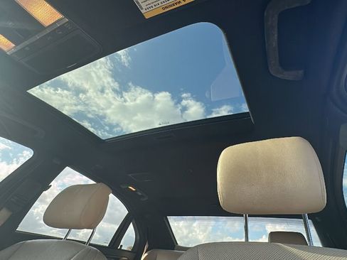 Used 2011 Mercedes-Benz S 550 image 5