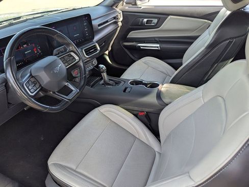 Used 2024 Ford Mustang Premium image 25