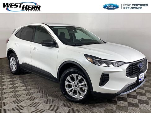 Used 2023 Ford Escape Active AWD/4WD image 1